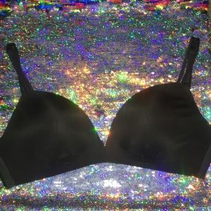 Victoria’s Secret Sexy Illusions bra 34C